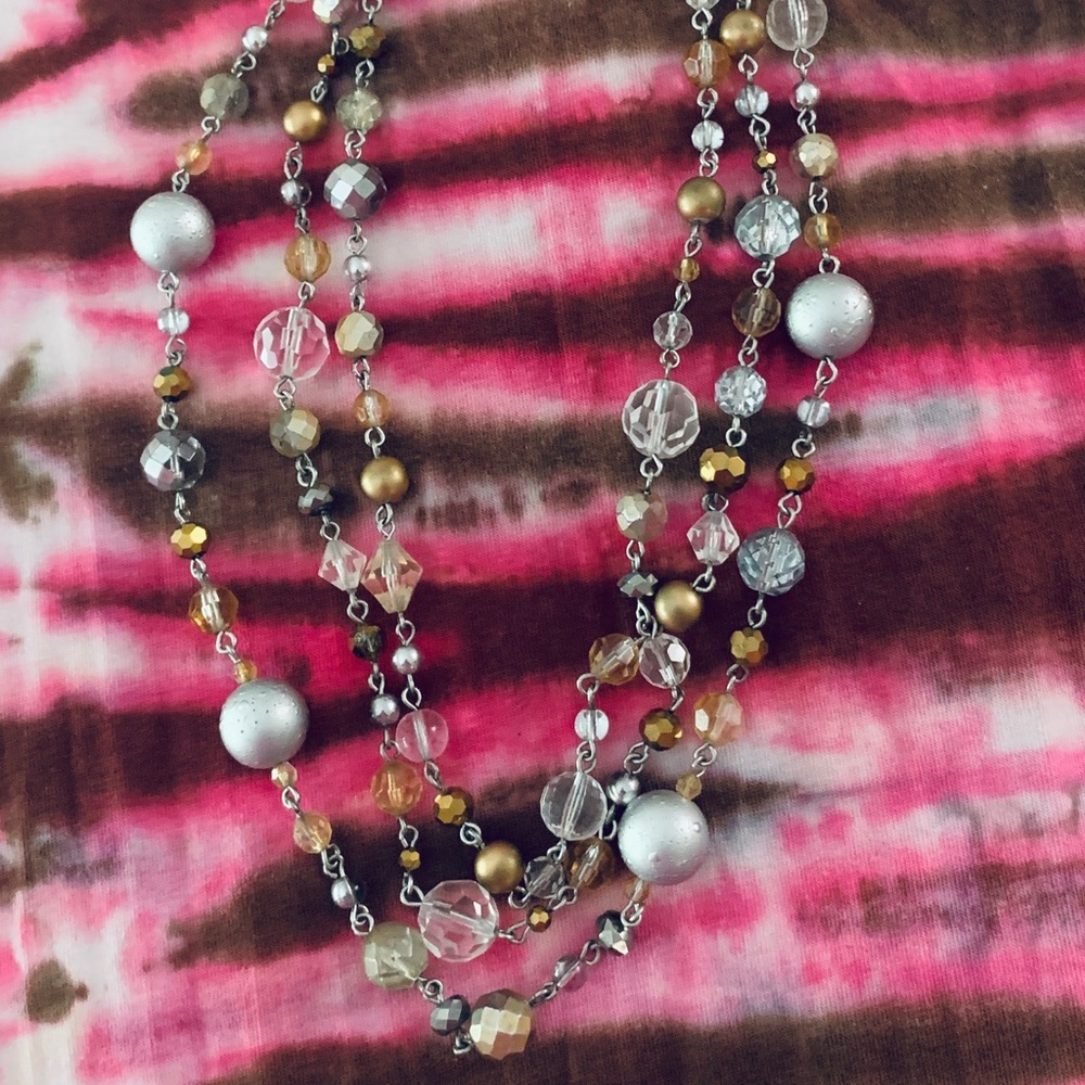 Beaded necklace